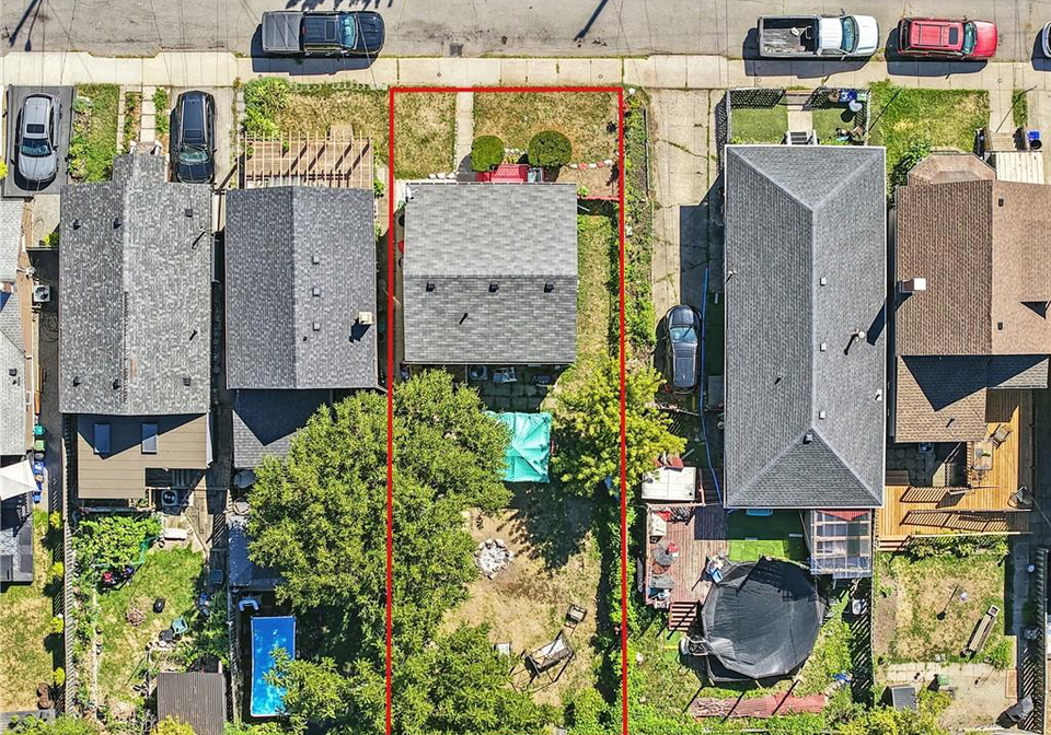 391-fairfield-avenue-hamilton-ontario-40789055