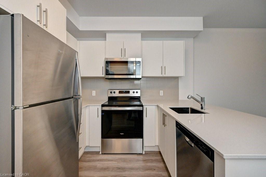1000-lackner-place-kitchener-ontario-40789059