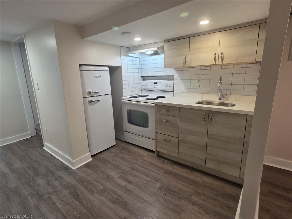 8-nightingale-street-hamilton-ontario-40789193