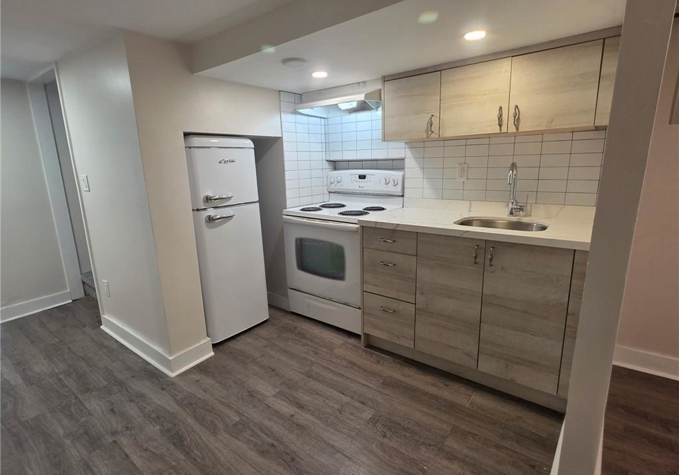8-nightingale-street-hamilton-ontario-40789193