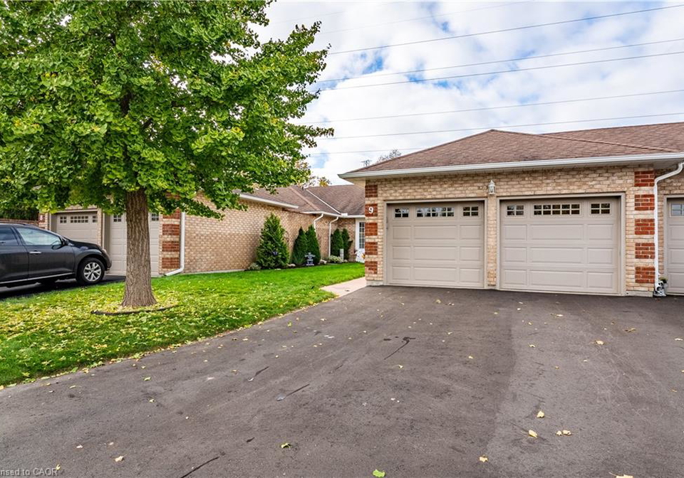 75-beasley-crescent-cambridge-ontario-40789199