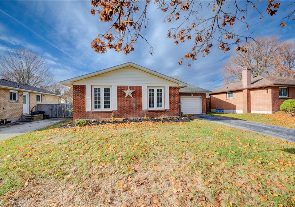124-oak-street-simcoe-ontario-40789207