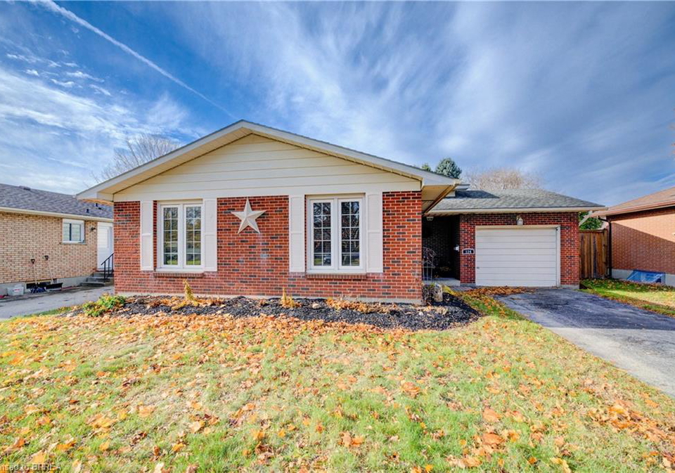 124-oak-street-simcoe-ontario-40789207