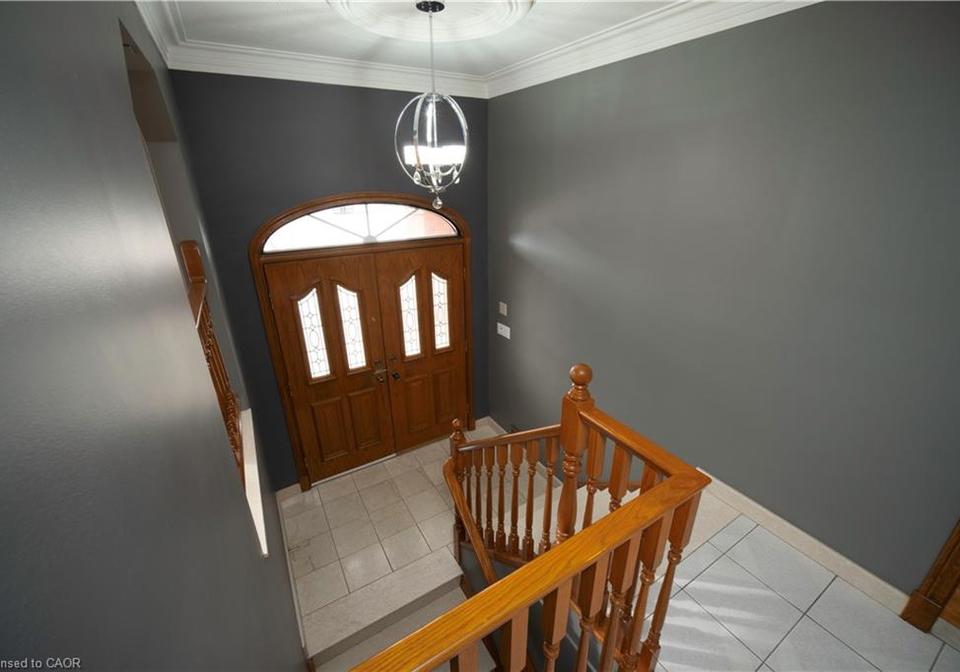 123-eleanor-avenue-hamilton-ontario-40789214