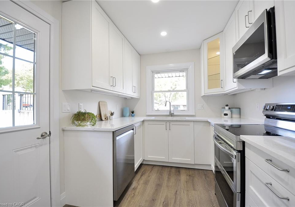 47-fourth-avenue-cambridge-ontario-40789236