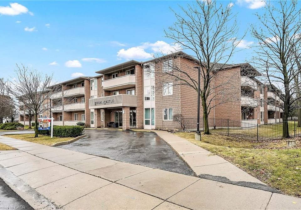 416-limeridge-road-e-hamilton-ontario-40789237