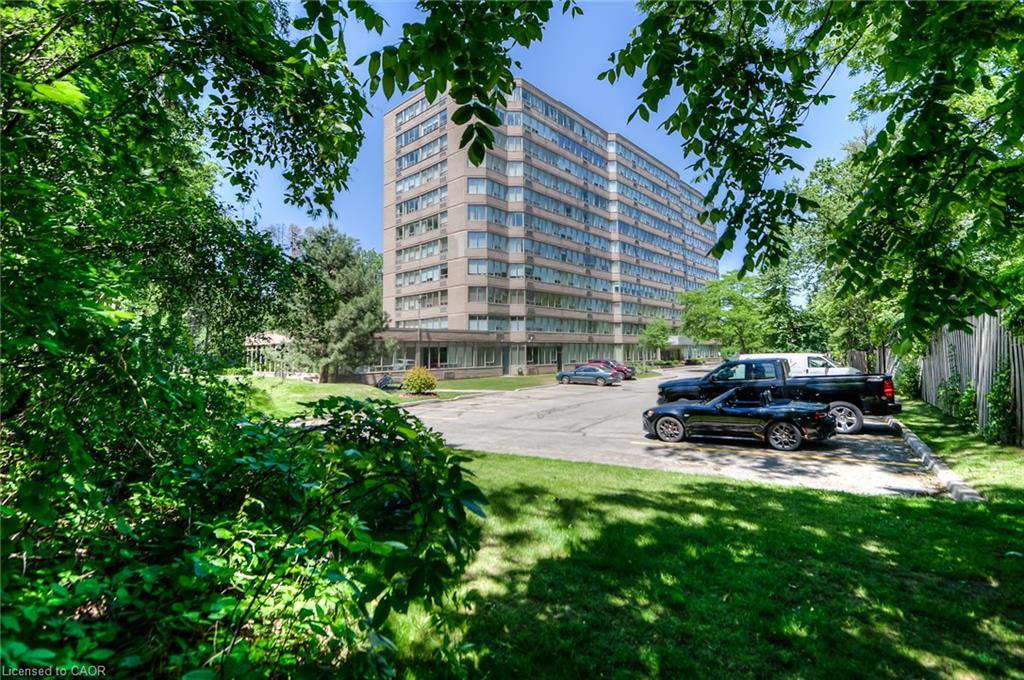 3227-king-street-e-kitchener-ontario-40789285