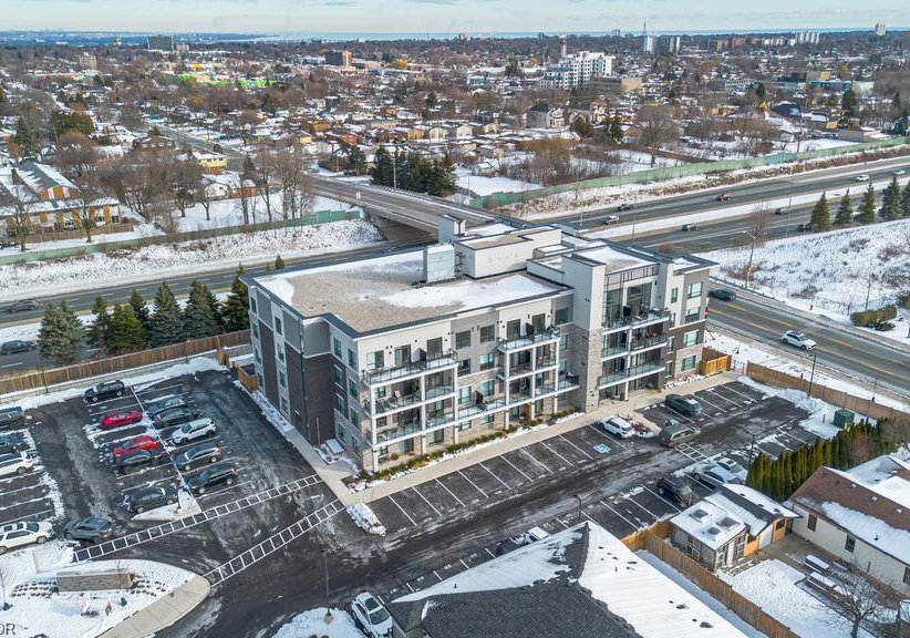120-springvalley-crescent-hamilton-ontario-40789343