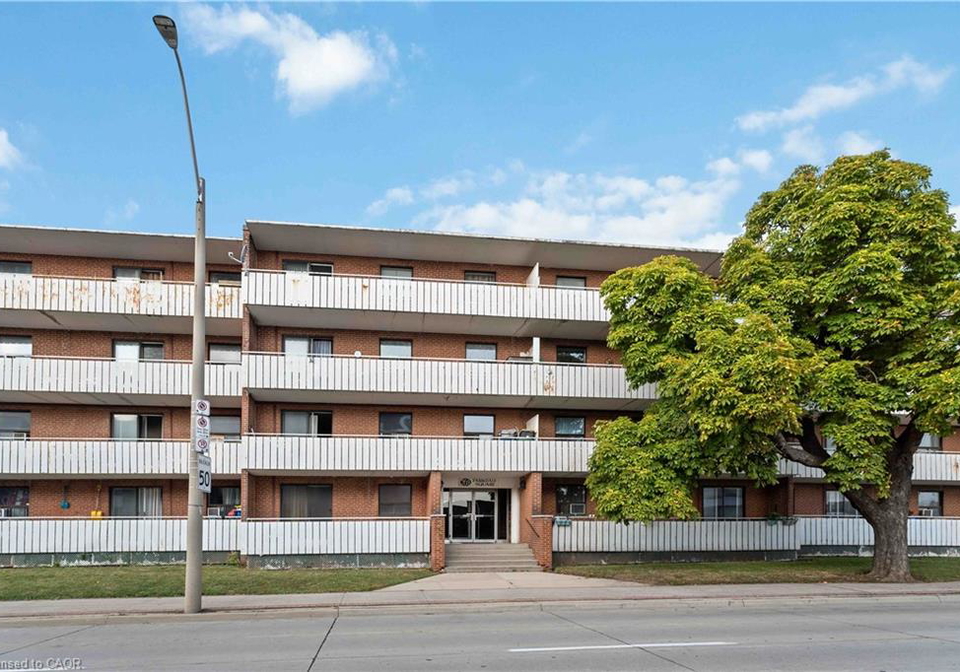 269-parkdale-avenue-n-hamilton-ontario-40789407