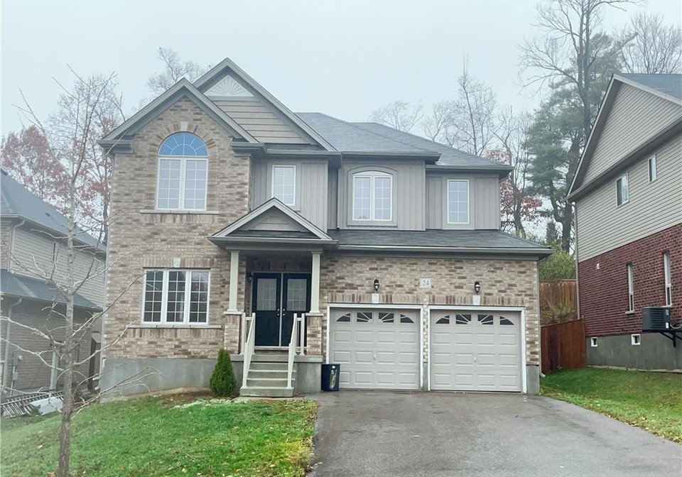 24-howard-marshall-street-ayr-ontario-40789411