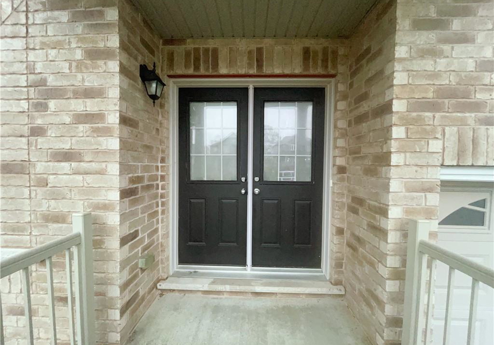 24-howard-marshall-street-ayr-ontario-40789411