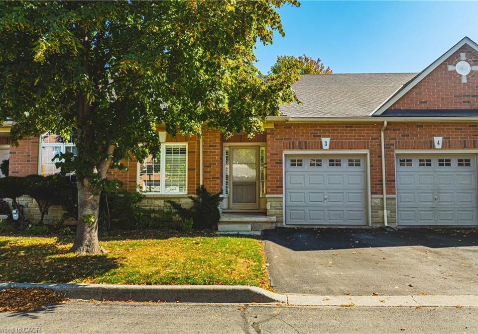 163-livingston-avenue-grimsby-ontario-40789436