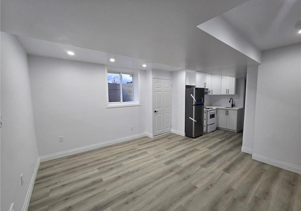 200-bedrock-drive-stoney-creek-ontario-40789479