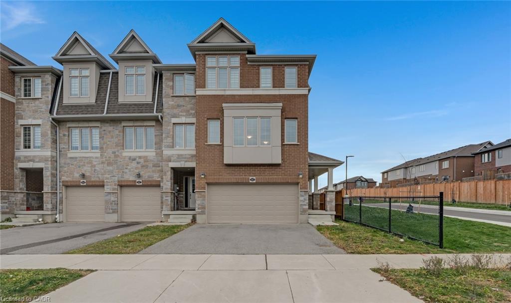 110-ian-ormston-drive-kitchener-ontario-40789515
