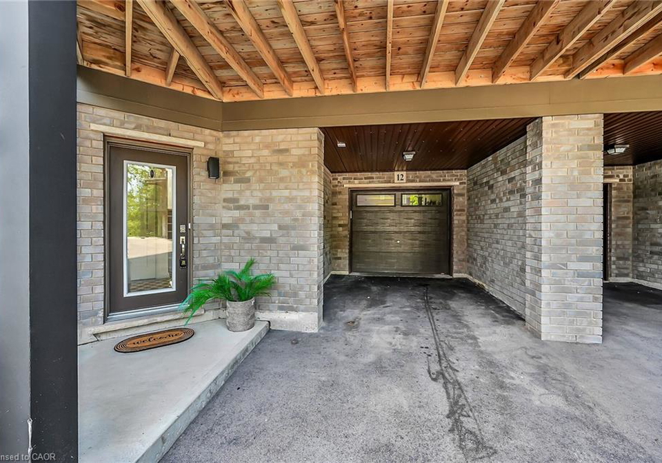23-echovalley-drive-stoney-creek-ontario-40789565