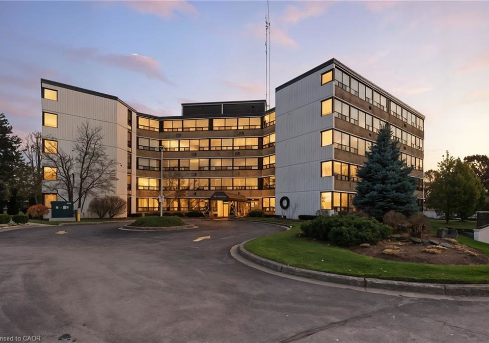 190-highway-20-w-pelham-ontario-40789639