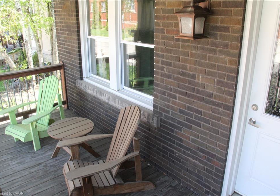 15-springer-avenue-hamilton-ontario-40789671