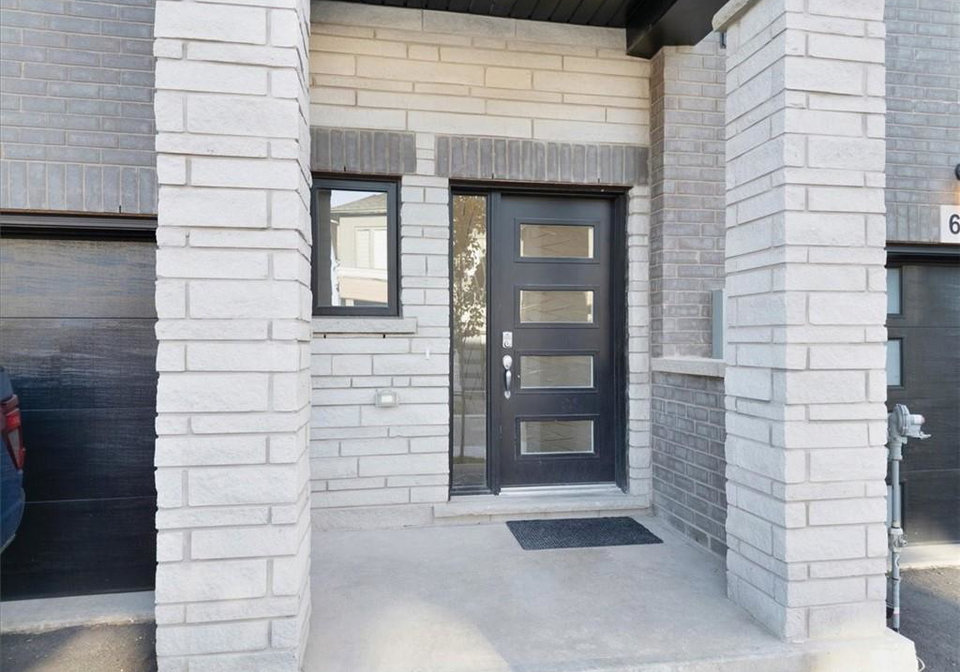 155-equestrian-way-cambridge-ontario-40789682