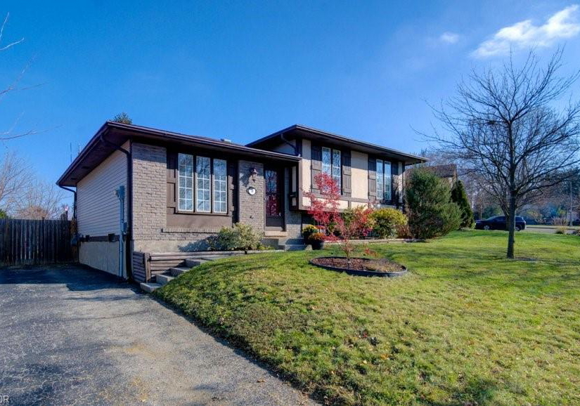 76-devonglen-drive-kitchener-ontario-40789724