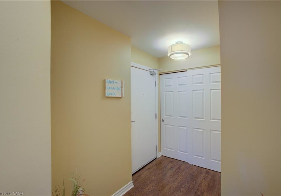 170-water-street-n-cambridge-ontario-40789781