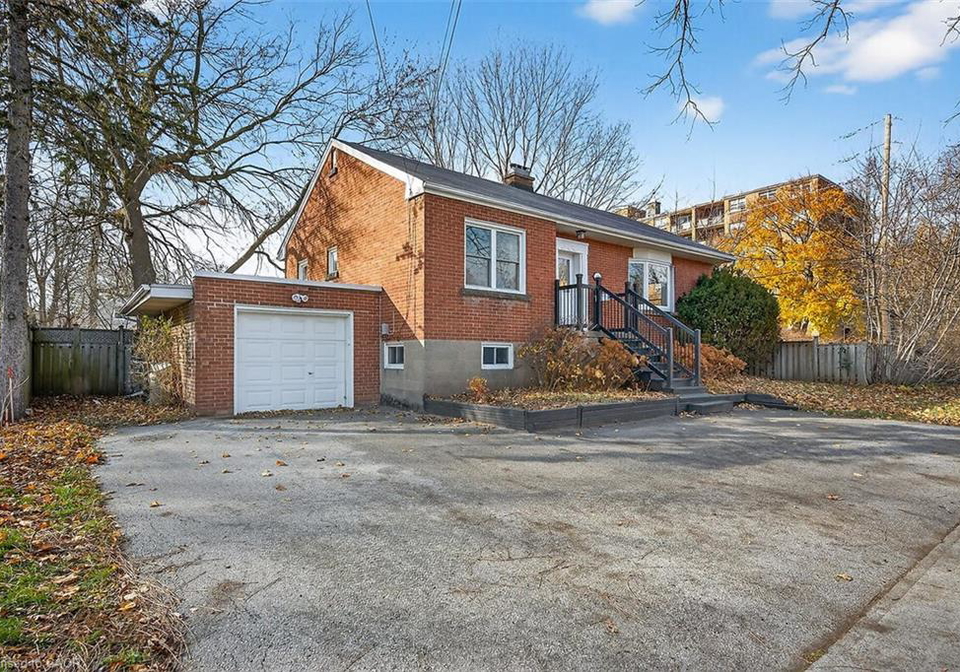 610-guelph-line-burlington-ontario-40789800