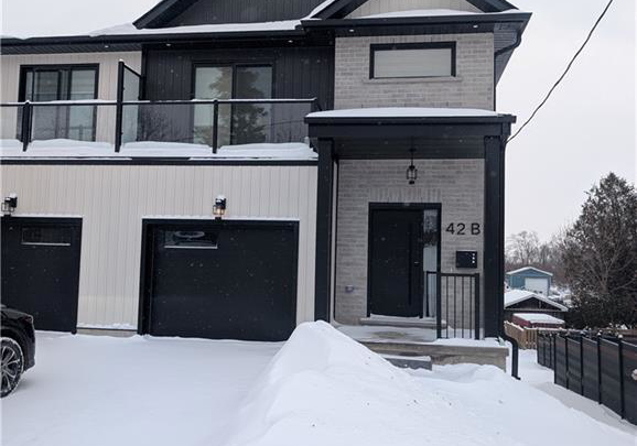 42-wellington-street-paris-ontario-40789881