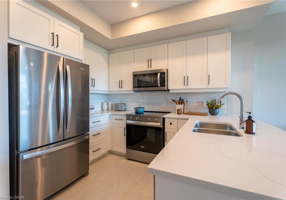 1882-gordon-street-s-guelph-ontario-40789928