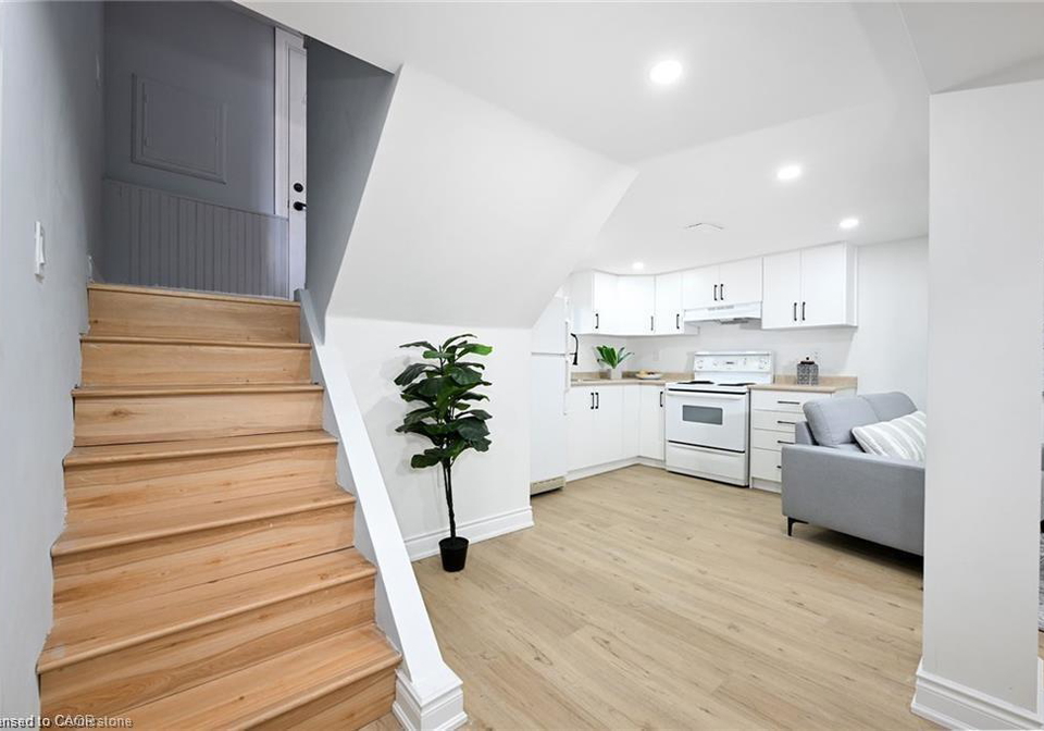 213-east-28th-street-hamilton-ontario-40789941