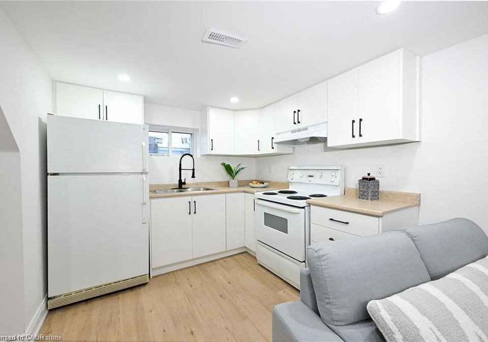 213-east-28th-street-hamilton-ontario-40789941
