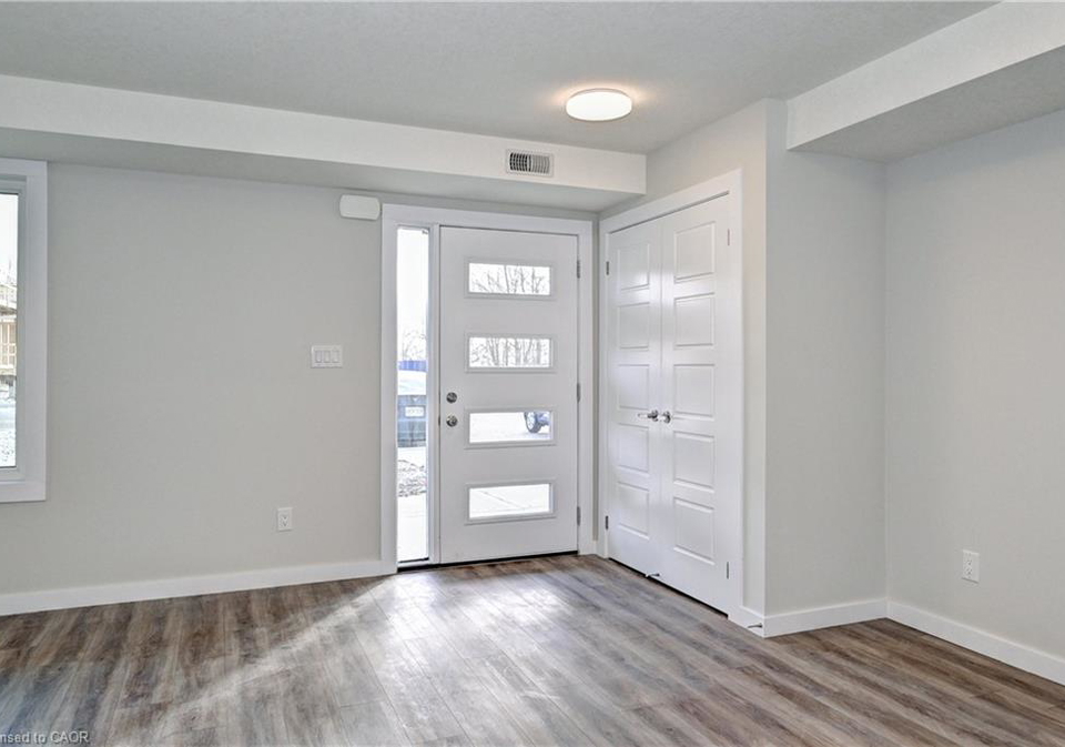 118-gravel-ridge-trail-kitchener-ontario-40789963