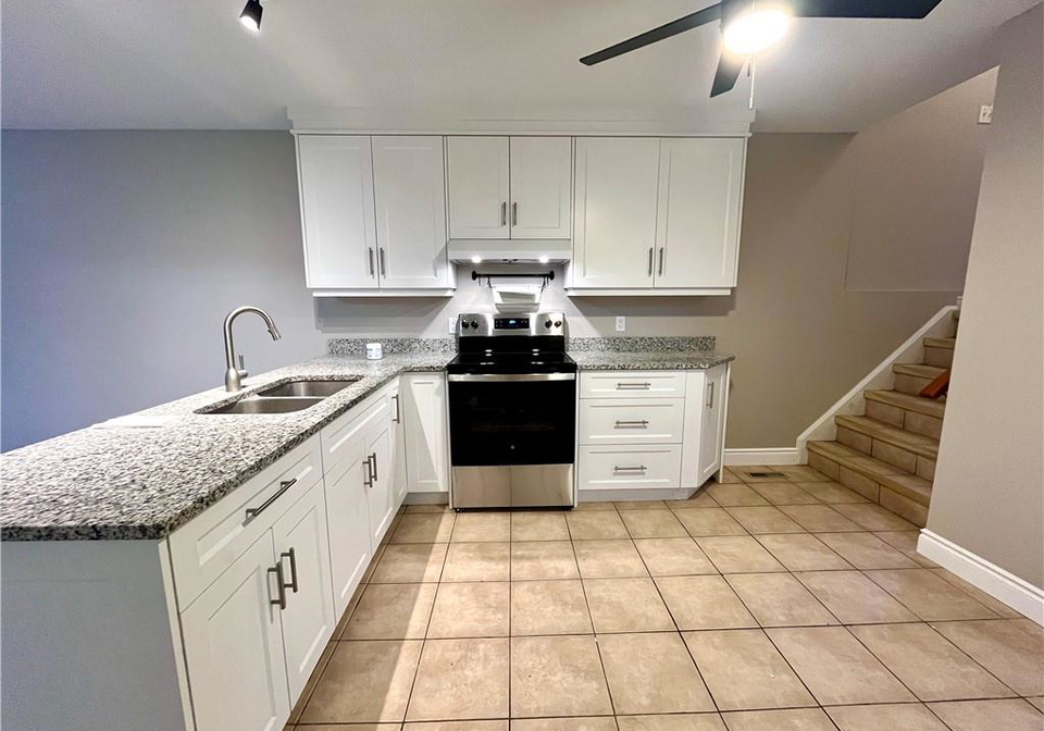 6-smetana-drive-kitchener-ontario-40789968