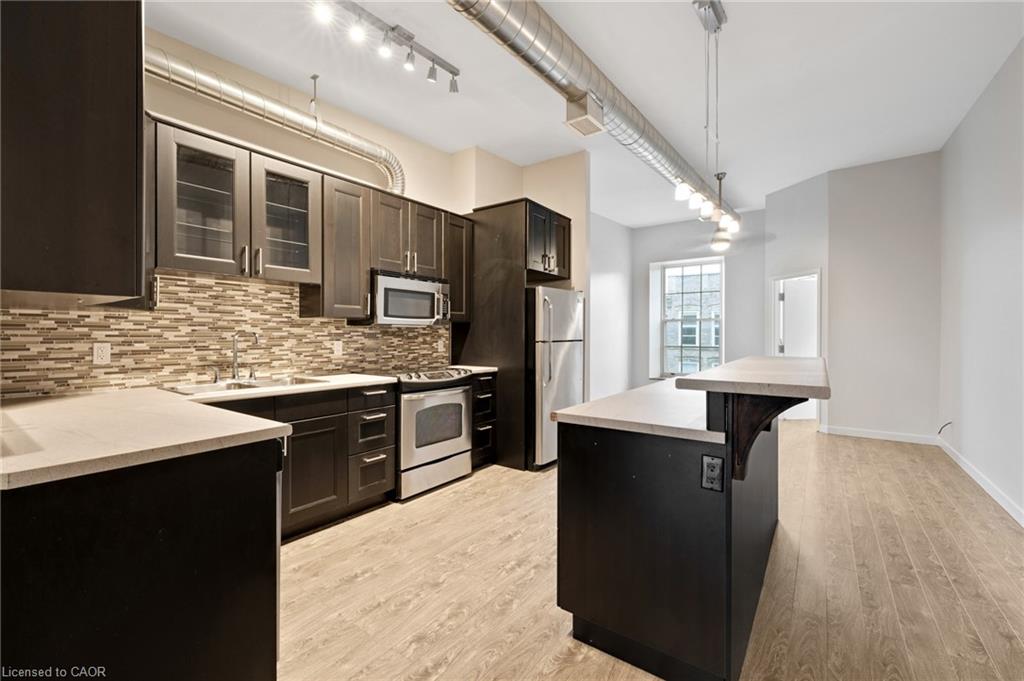 31-main-street-cambridge-ontario-40790102
