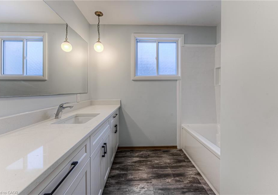 17-roosevelt-avenue-waterloo-ontario-40790154