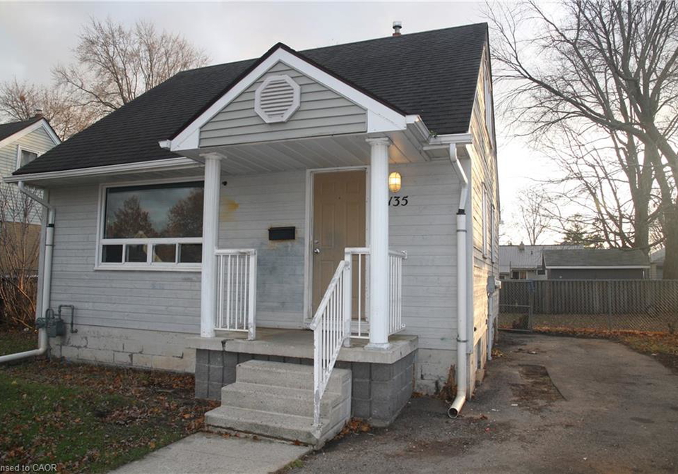 135-elizabeth-crescent-dunnville-ontario-40790249
