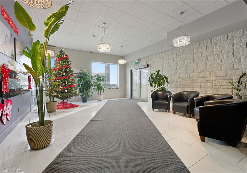 149-main-street-w-hamilton-ontario-40790296
