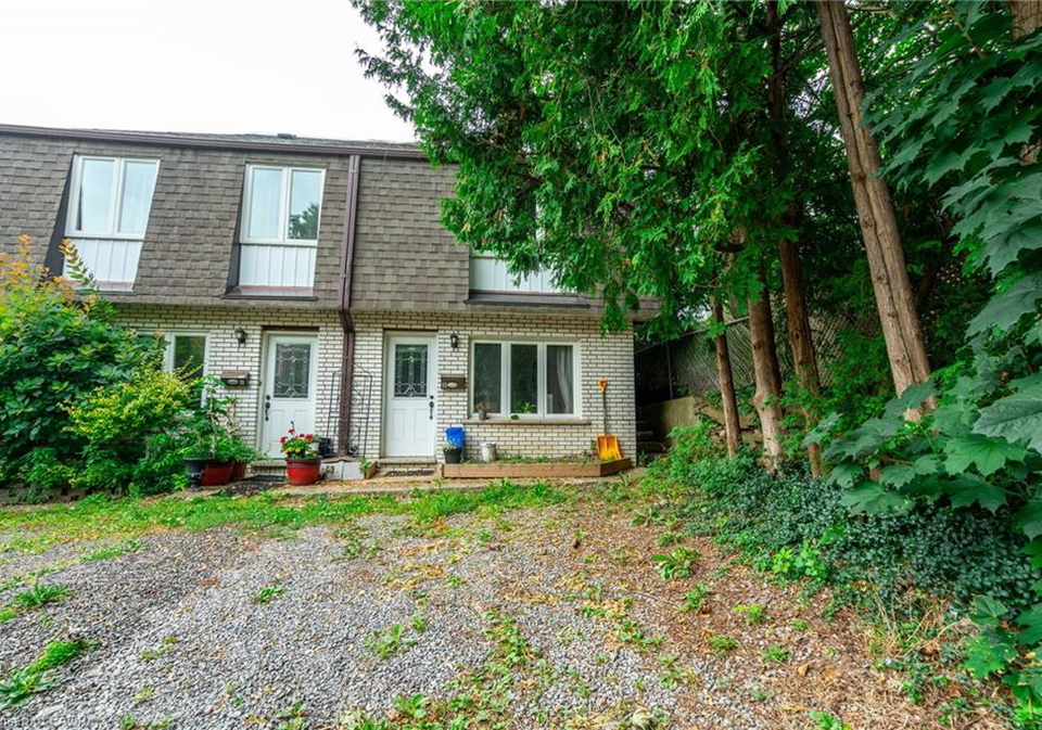 13-henry-street-hamilton-ontario-40790311