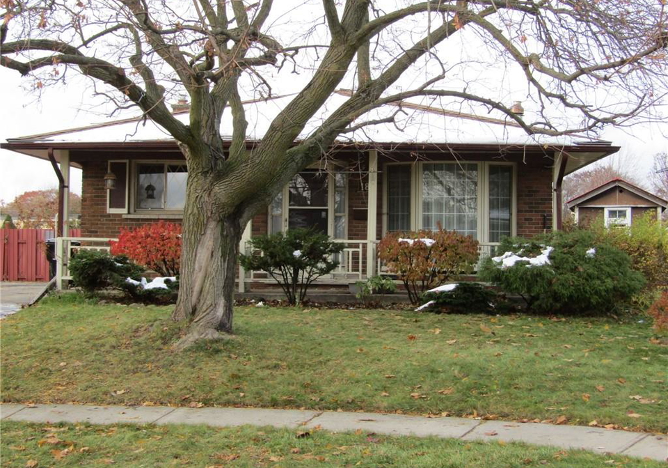 18-foster-crescent-cambridge-ontario-40790340