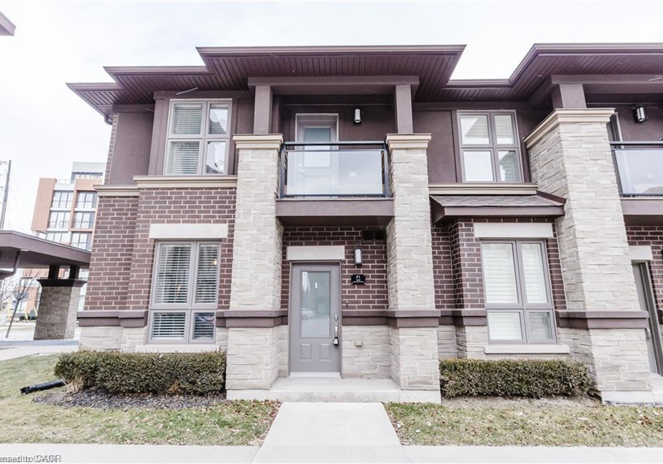 5030-corporate-drive-burlington-ontario-40790393