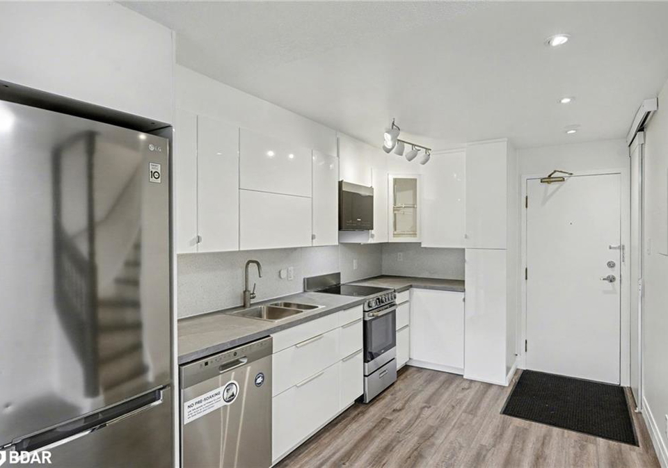 65-valleyview-road-kitchener-ontario-40790434