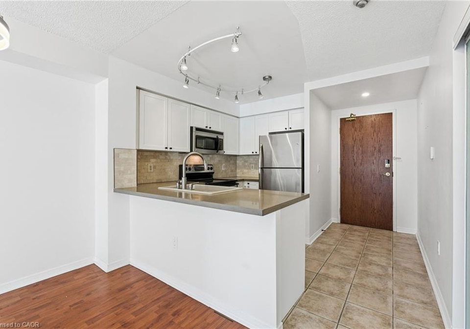 15-michael-power-place-etobicoke-ontario-40790522