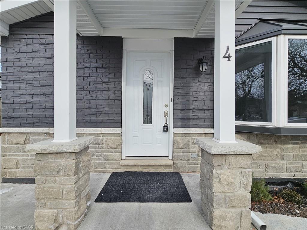 4-markham-crescent-hamilton-ontario-40790593