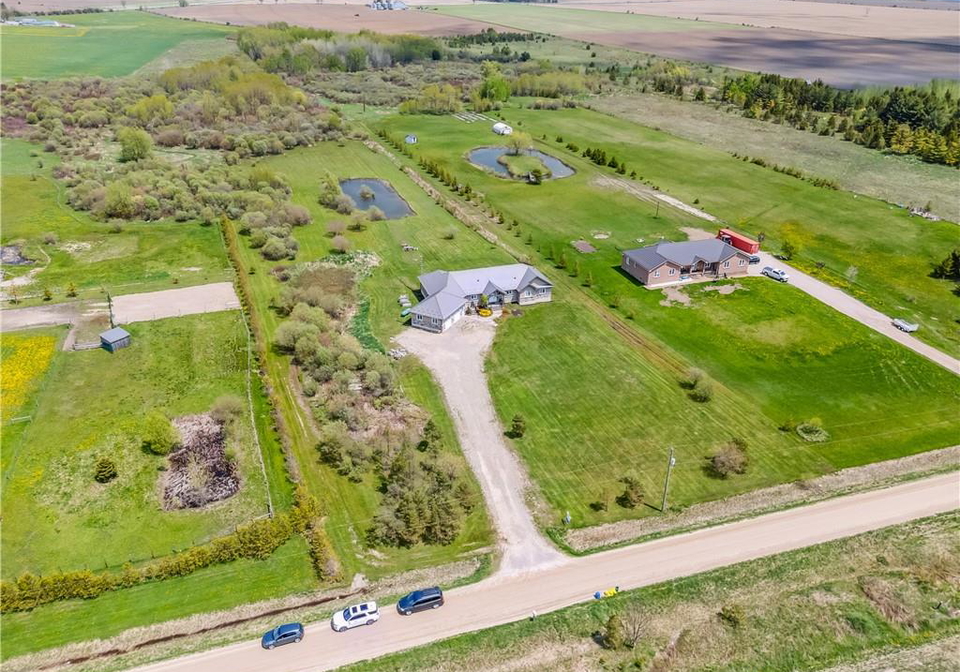 7303-fifth-line-wellington-north-ontario-40790675