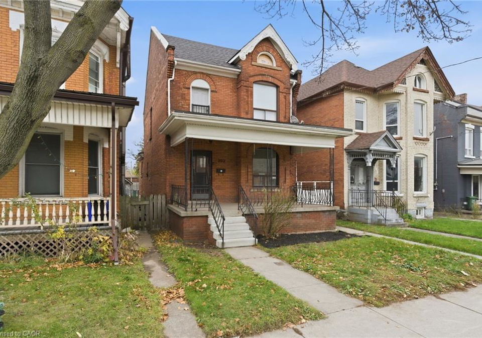 202-victoria-avenue-n-hamilton-ontario-40790720