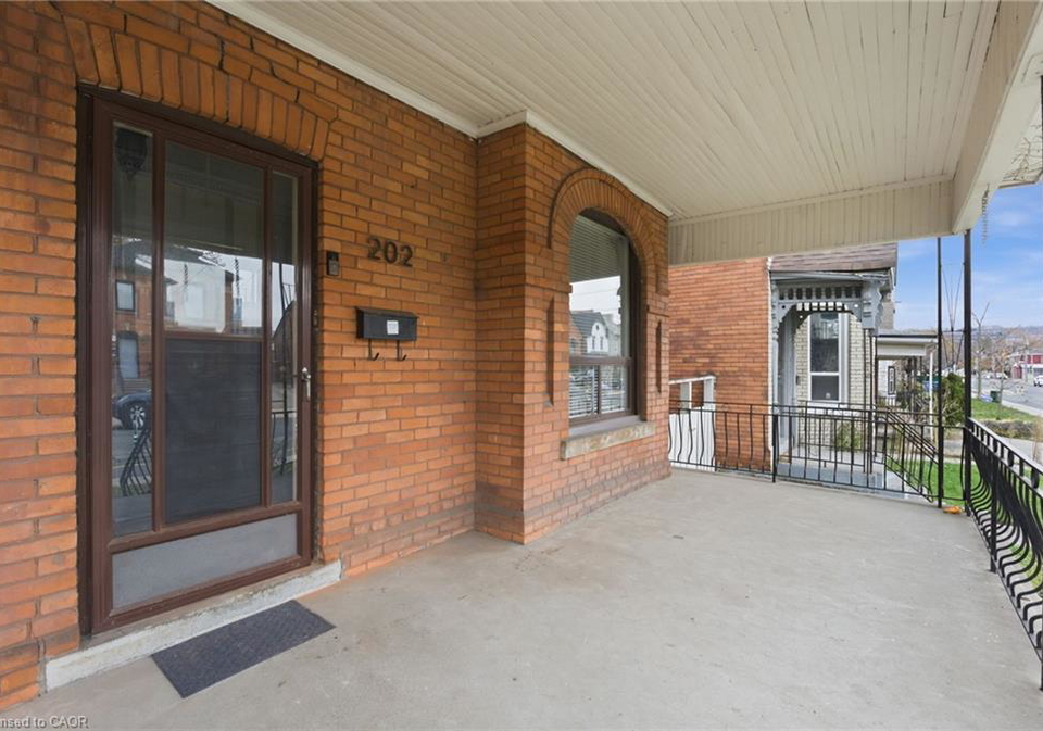 202-victoria-avenue-n-hamilton-ontario-40790720