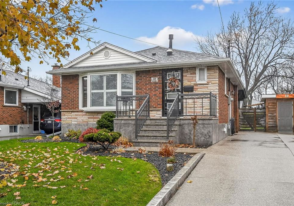 72-viceroy-court-hamilton-ontario-40790725