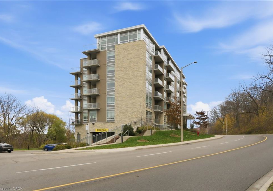 455-charlton-avenue-e-hamilton-ontario-40790802
