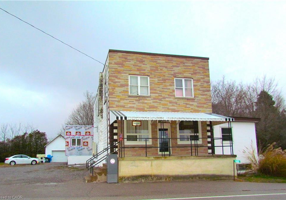 1523-lakeshore-road-clear-creek-ontario-40790849