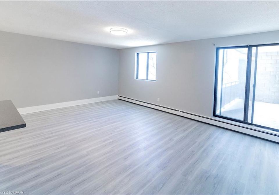4422-huron-street-niagara-falls-ontario-40790854