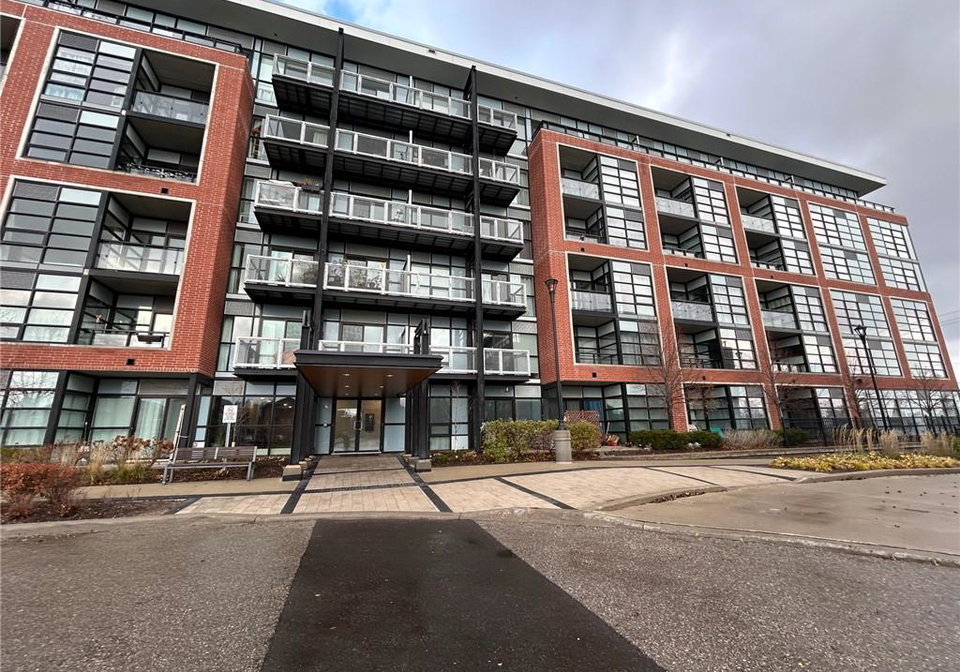 15-prince-albert-boulevard-kitchener-ontario-40790945