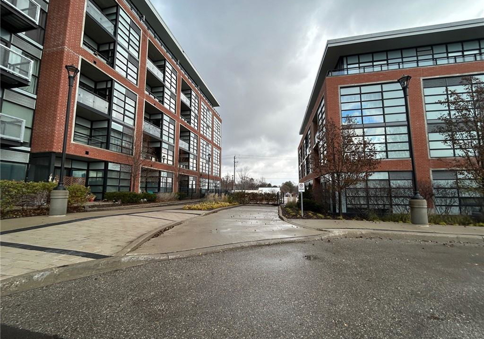 15-prince-albert-boulevard-kitchener-ontario-40790945